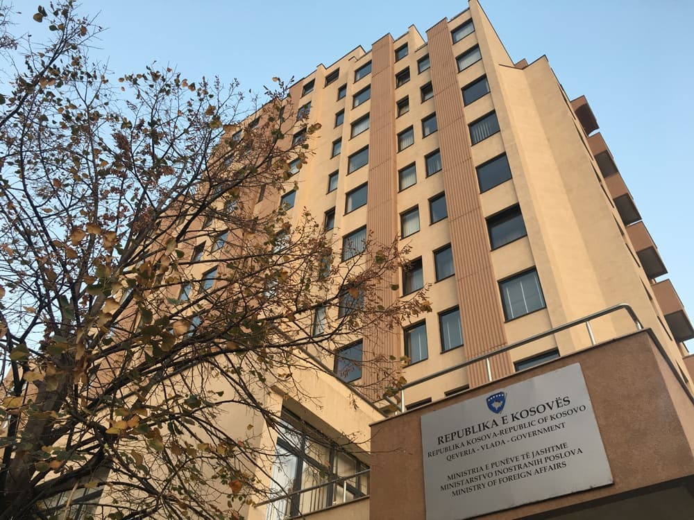MPJD konfirmon arrestimin e shtetasit të Kosovës në Serbi, thotë se janë njoftuar përfaqësuesit e BE-së dhe QUINT-it
