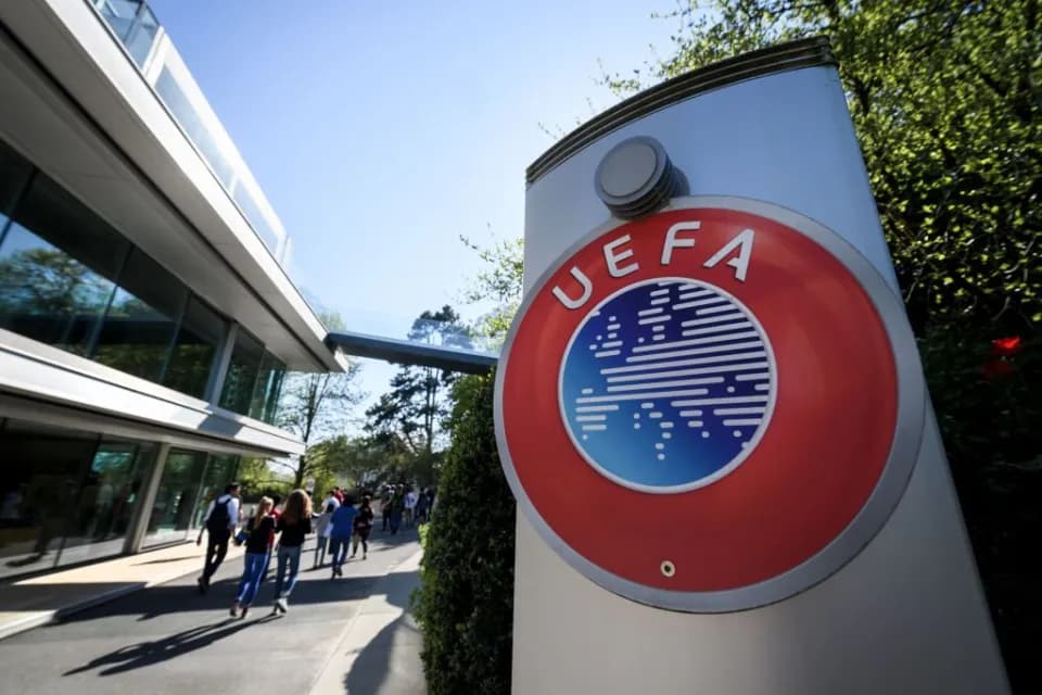 UEFA mohon pezullimin e Izraelit nga garat, por presioni politik po rritet