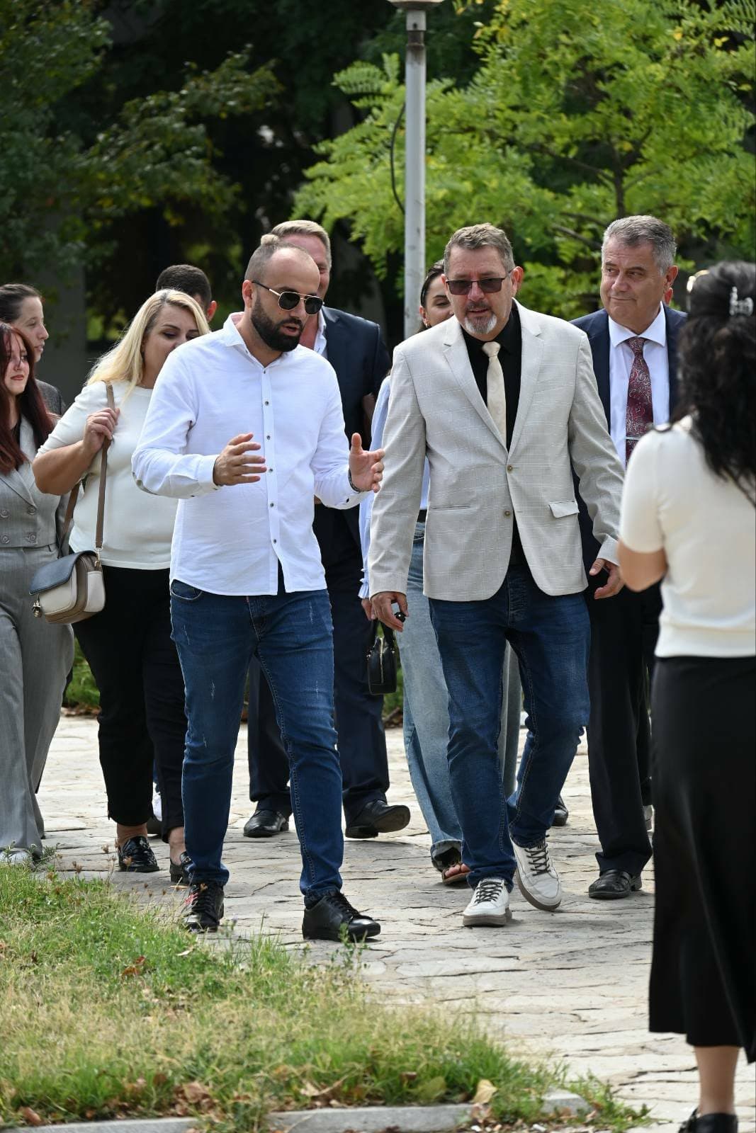 “Prishtina në dorën tënde”, Krasniqi me fokus tek arsimi
