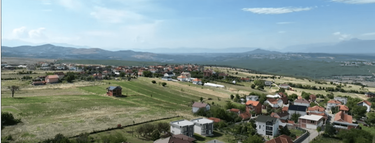 Fshati i Klinës ku të gjithë banorët kanë një gjak e mbiemër