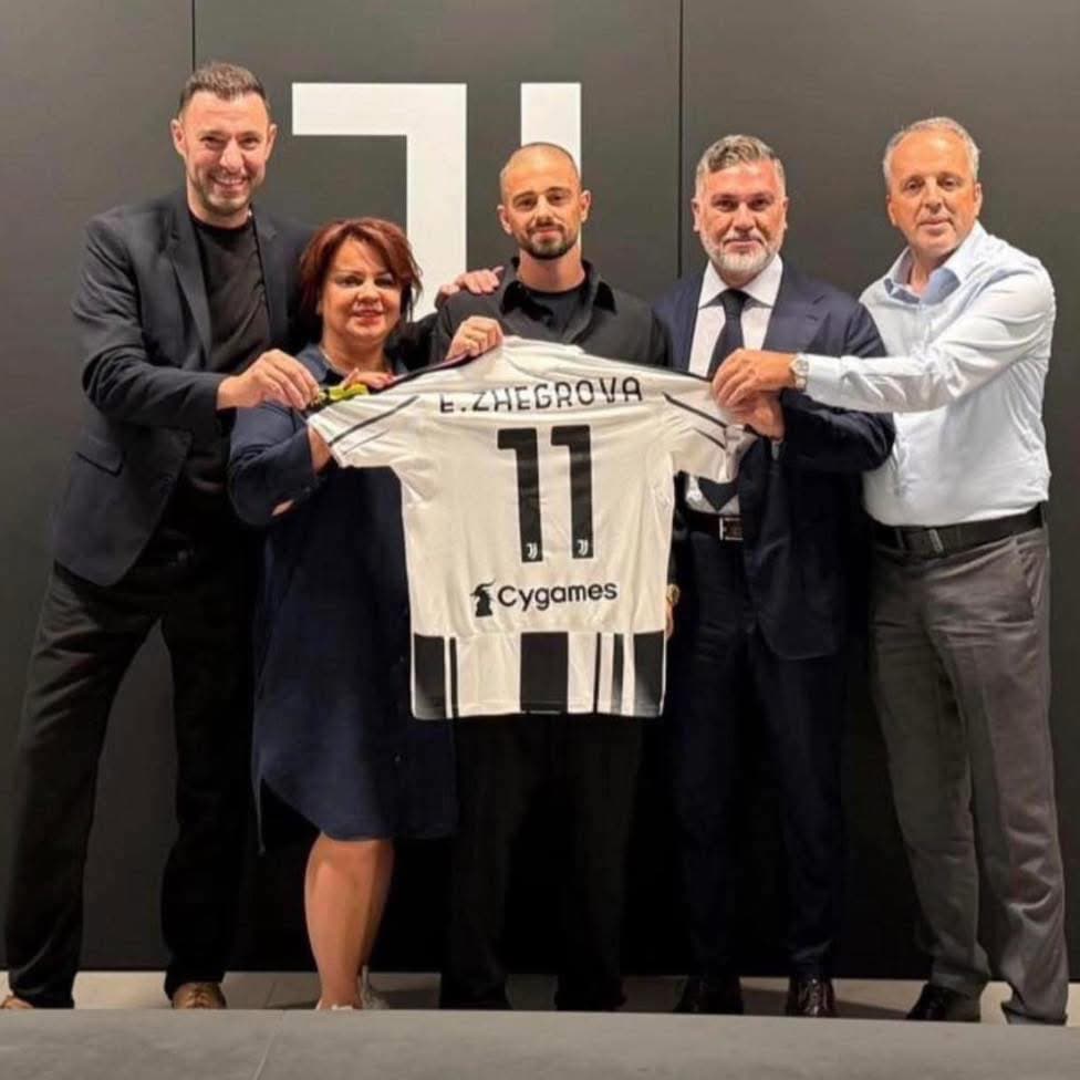 Edon Zhegrova zgjedh numrin 11 te Juventusi