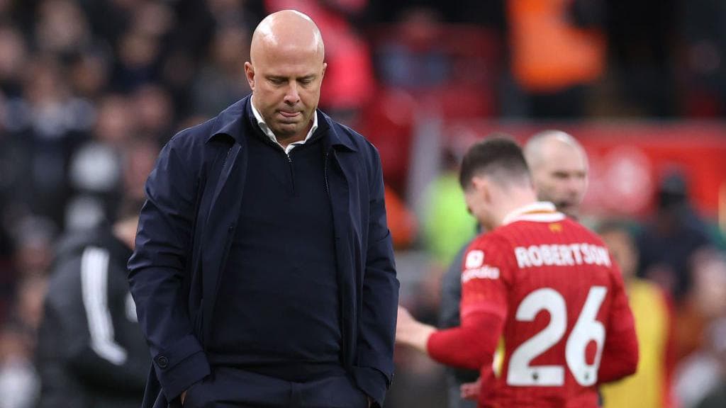 Liverpool në krizë, por Arne Slot gëzon ende besimin e klubit