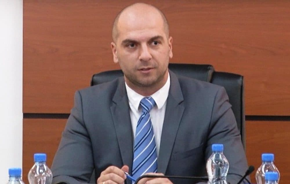 Lista Serbe propozon Slavko Simiq për nënkryetar të Kuvendit, dështon t’i marr votat e nevojshme