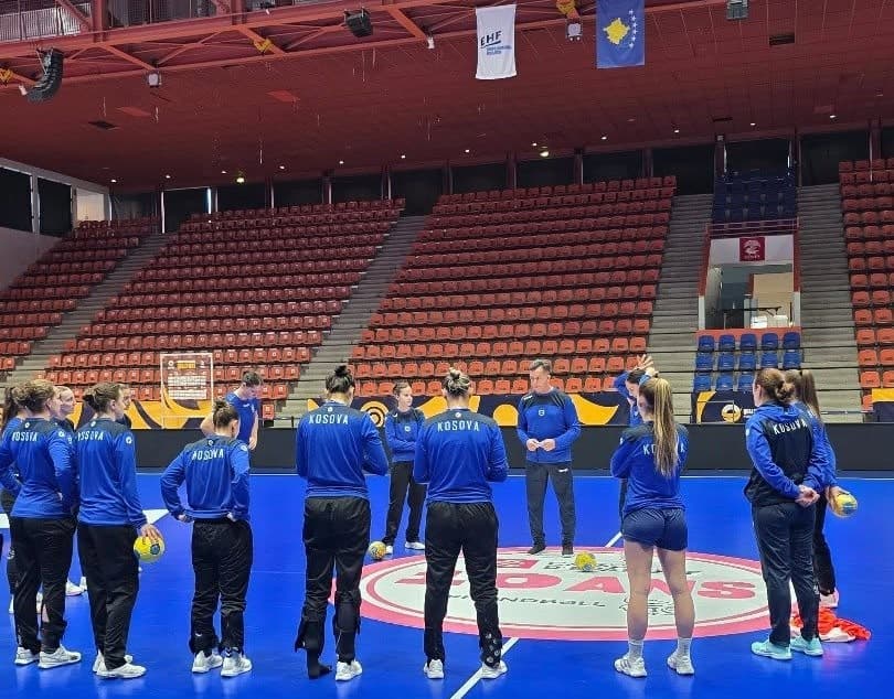 Kombëtarja e Kosovës në hendboll luan sonte kundër Francës