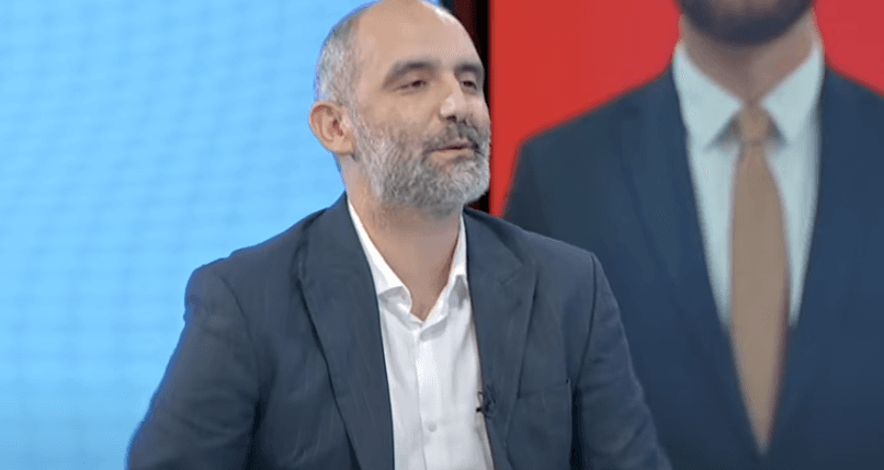 Kandidati i LVV-së për Prizrenin, kërkon t’i pyetje për borxhet kryetarit aktual të komunës