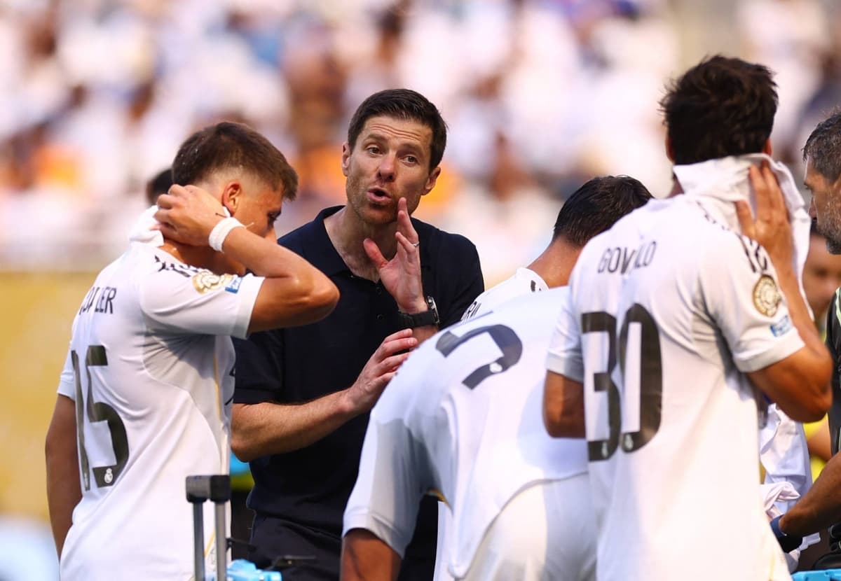 Xabi Alonso vendos rregulla të reja në Real Madrid: fund rrjedhjeve nga dhoma e zhveshjes