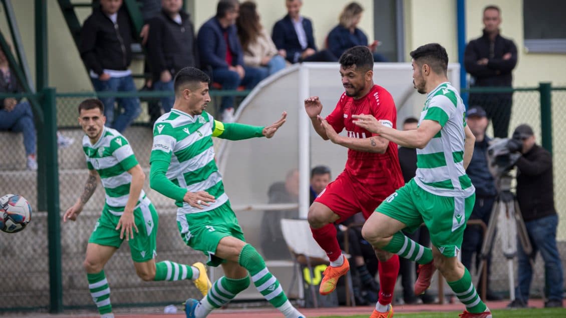 Mesjava rikthen Superligën e Kosovës në futboll