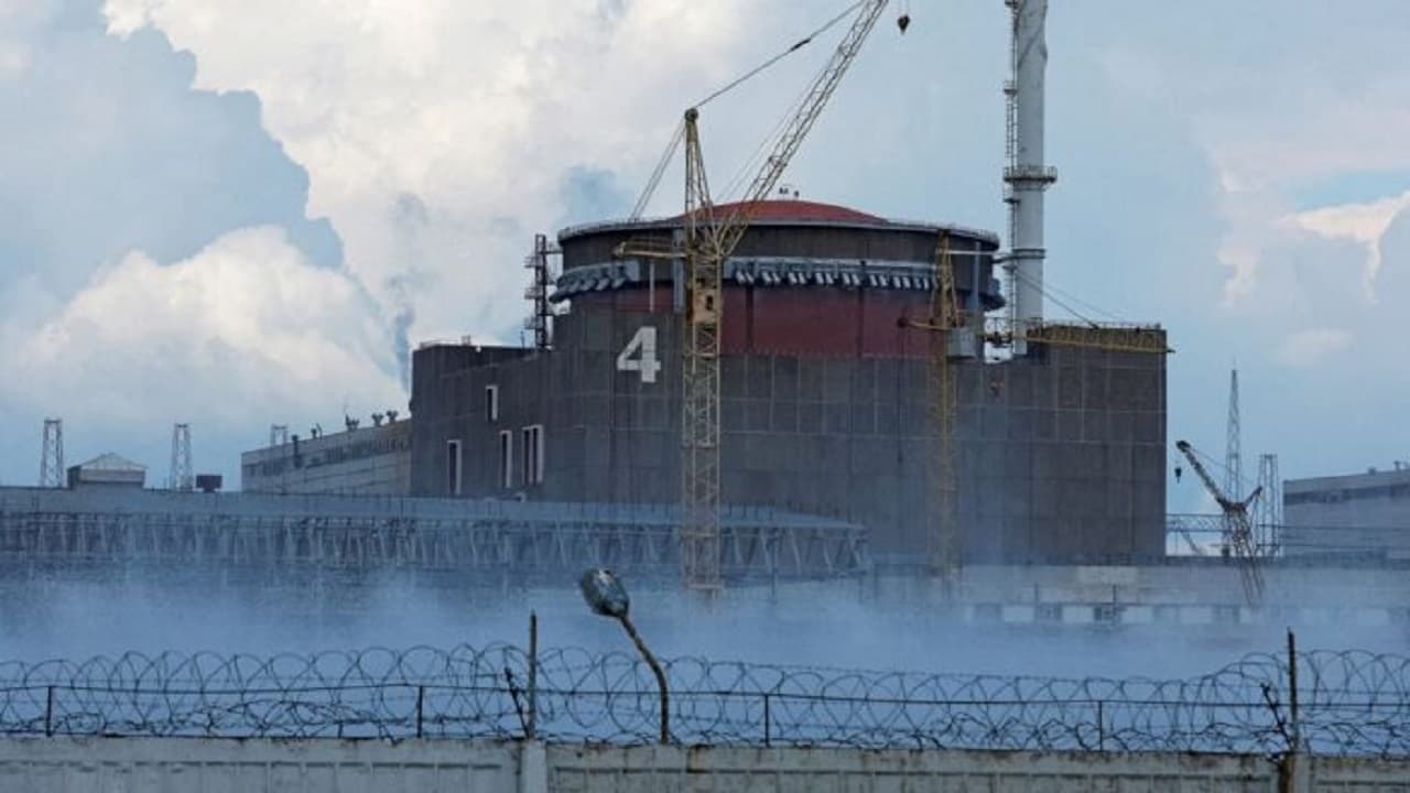 OKB thotë se po punon që të rikthejë furnizimin me rrymë në centralin e Zaporizhjës