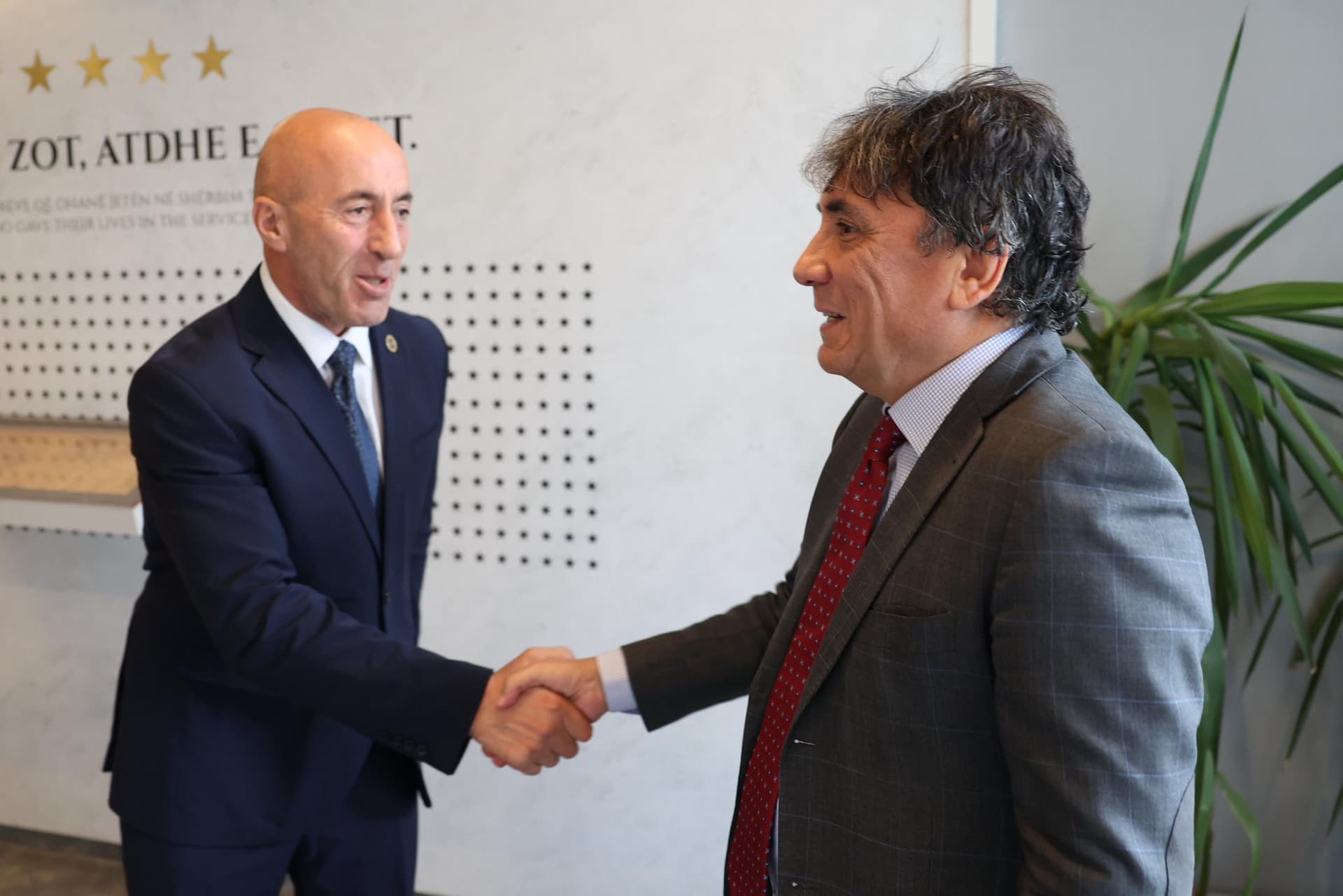 Haradinaj takon ambasadorin italian: Partneriteti mes vendeve tona duhet të thellohet drejt anëtarësimit në NATO