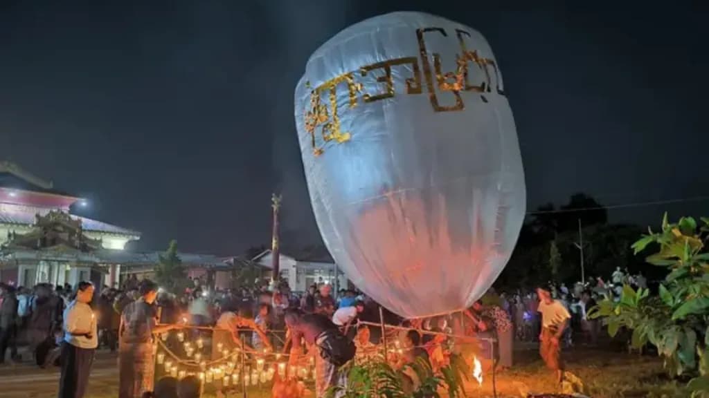 Të paktën 24 të vrarë nga hedhja e bombave nga parashutisti në festivalin budist në Mianmar