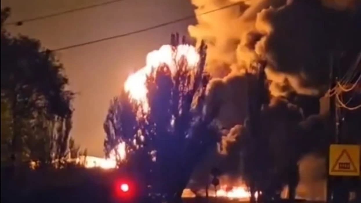 Tre të vdekur dhe pesë të lënduar nga shpërthimi në një fabrikë eksplozivësh në Rusi
