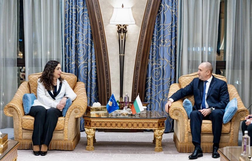 Osmani takon presidentin bullgar në Riad, temë diskutimi heqja e masave dhe statusi i vendit kandidat