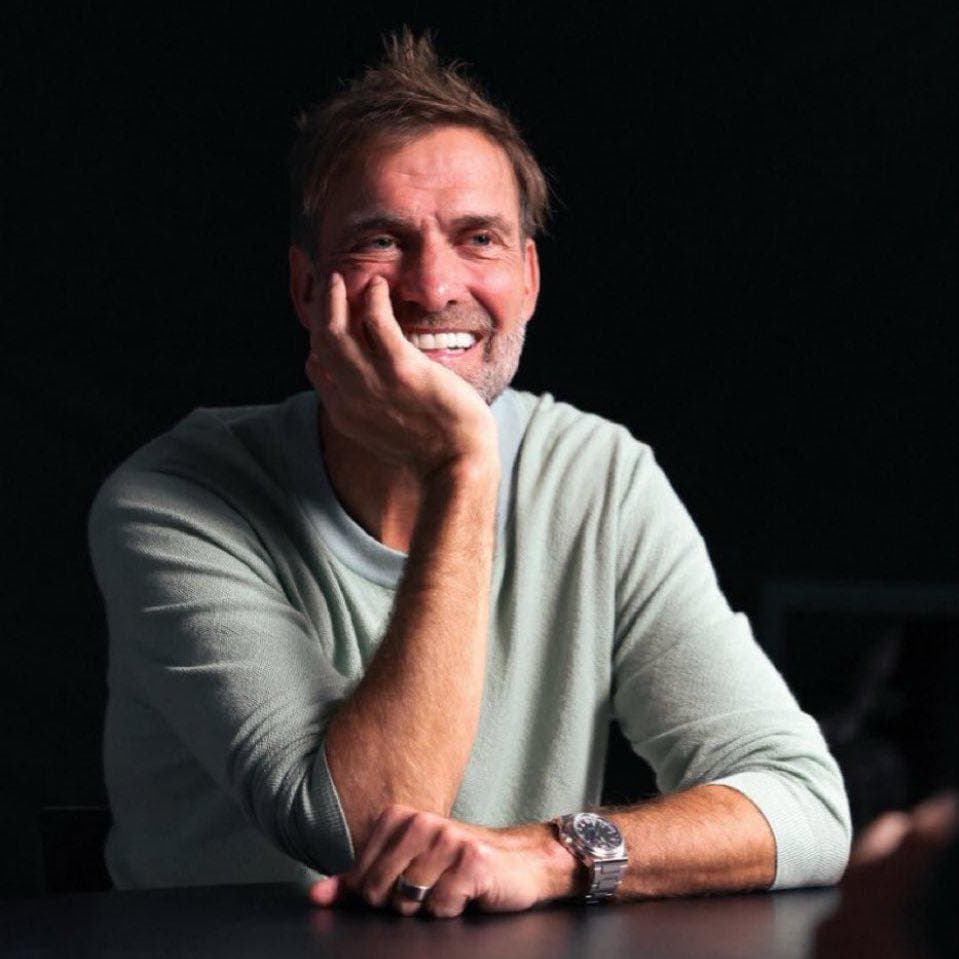 Jurgen Klopp zbulon si i disiplinonte lojtarët që “shpërthenin” në rrjete sociale