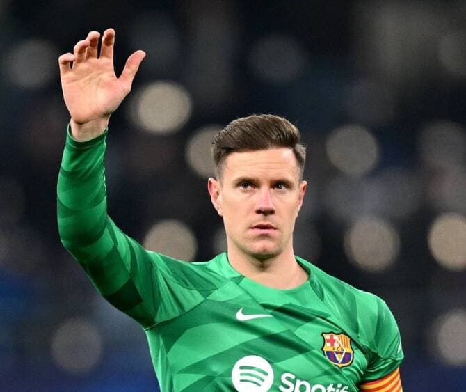 Ter Stegen i qartë me Barcelonën: “Nuk largohem, dua të luftoj për vendin tim titullar”