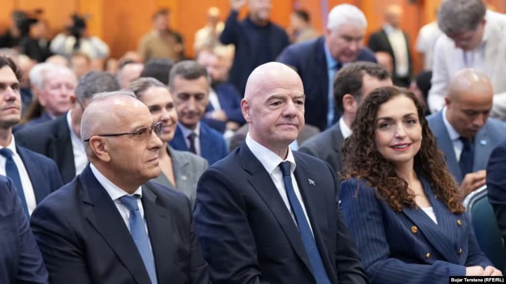 Presidentja Osmani nderon Infantinon me medalje nderi