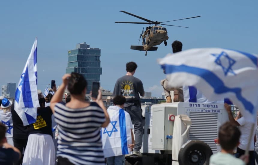 Ushtria izraelite thotë se një nga trupat e dorëzuar nga Hamasi “nuk përputhet me asnjë nga pengjet”