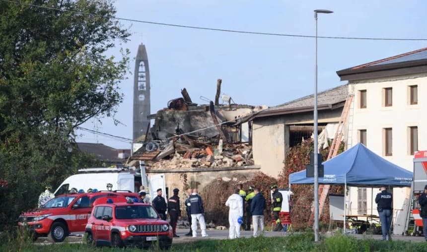 Tre policë humbin jetën nga një shpërthim i qëllimshëm në Itali
