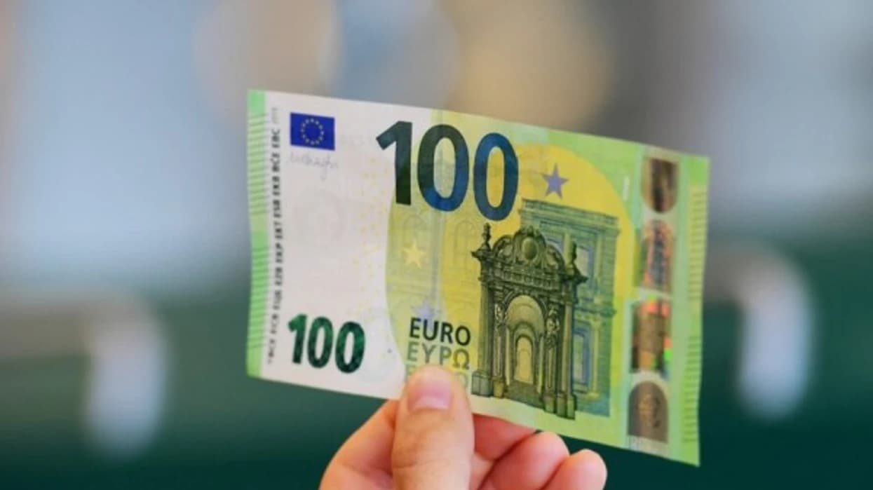 Hapet aplikimi për mbështetjen e studentëve me nga 100 euro