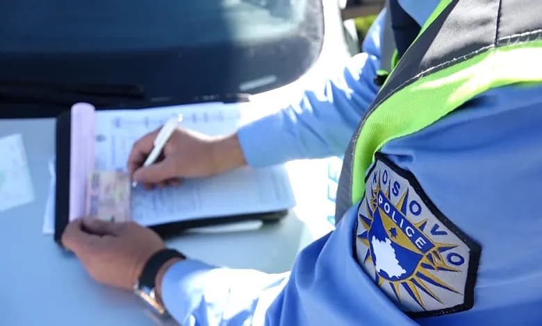 22-vjeçari kryen veprime të rrezikshme me motoçikletë në Shtime, policia e gjobit me 500 euro