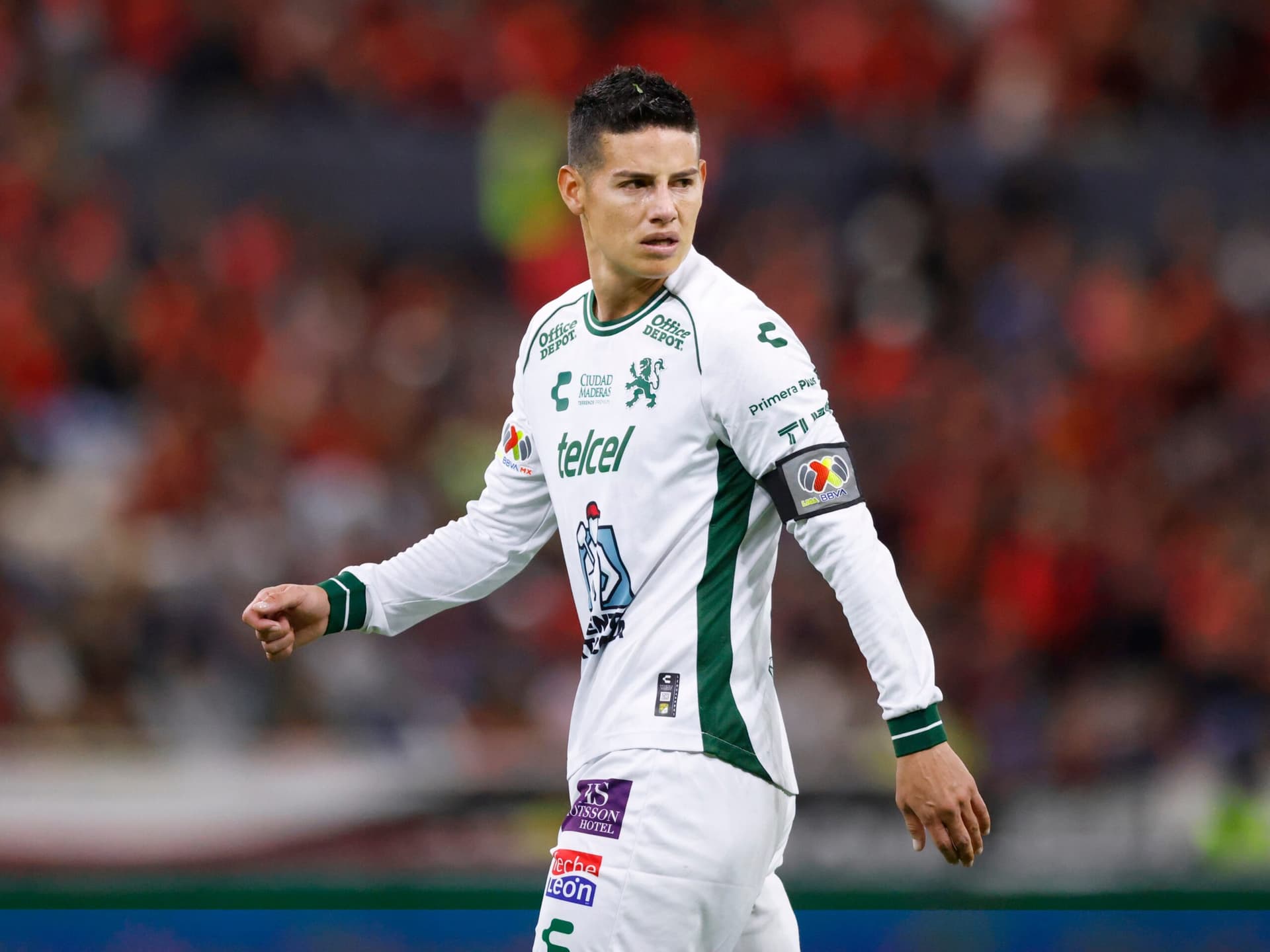 Kolumbiani James Rodriguez bëhet lojtar i lirë nga janari