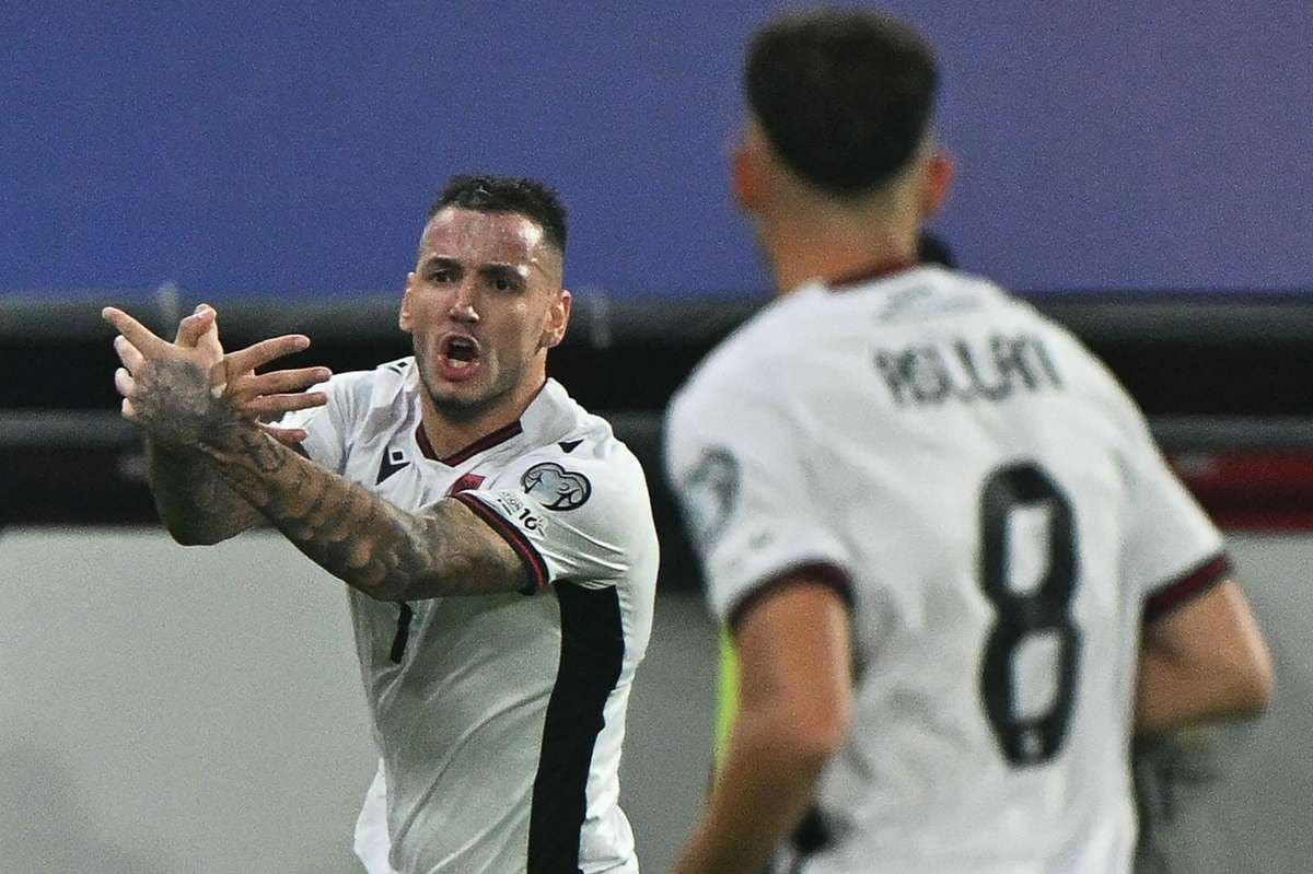 FIFA dënon Serbinë për sjelljen e tifozëve në ndeshjen ndaj Shqipërisë