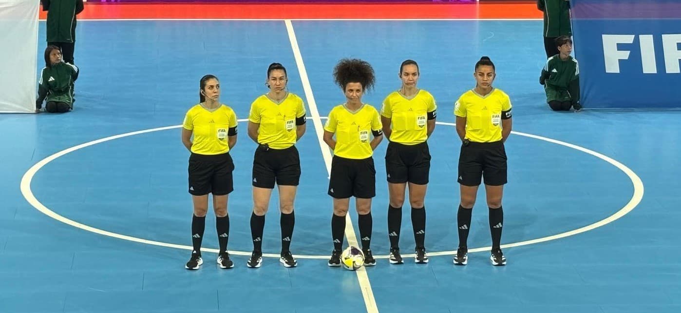 Florentina Kallaba, gjyqtarja e parë kosovare në Kupën e Botës në futsall për femra