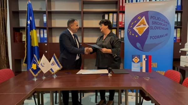 Sindikata e policisë nënshkruan marrëveshje me sindikatën e Lituanisë