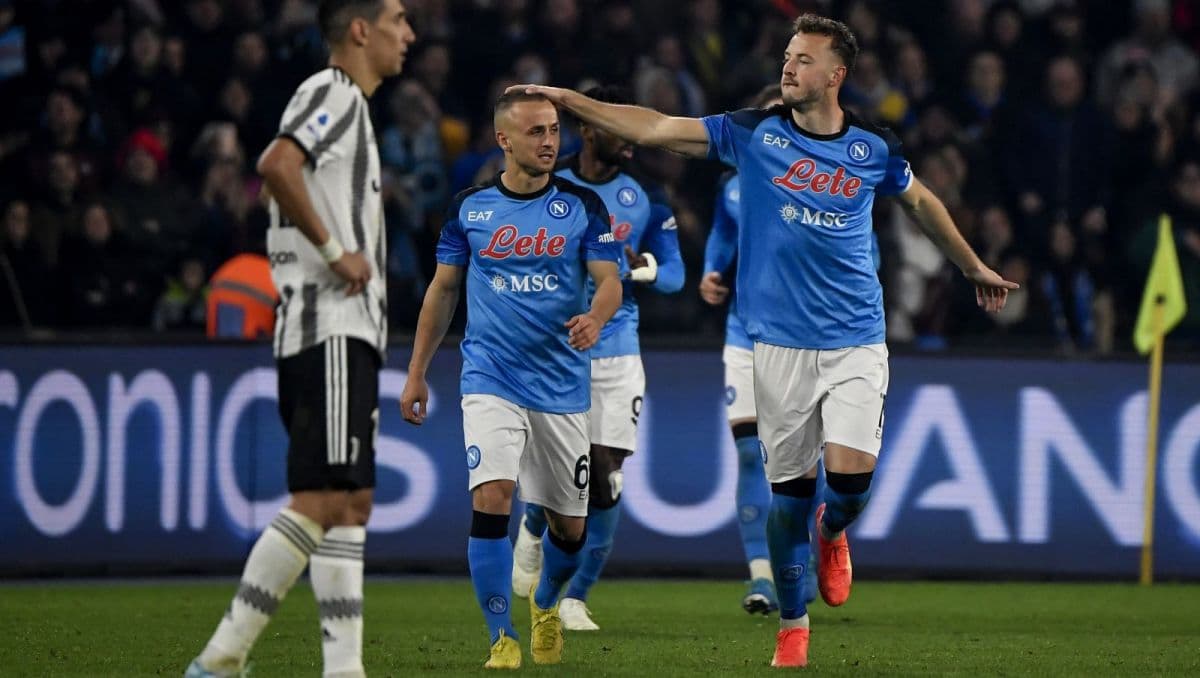 Rrahmani ngacmon bashkëlojtarin e tij te Napoli kur Kosova mëson kundërshtarin e play-off-it