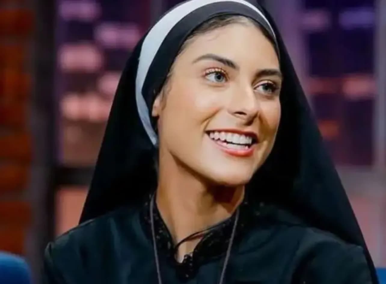 Kush është Kamila Rodrigues? Modelja që la karrierën e saj për t’u bërë murgeshë
