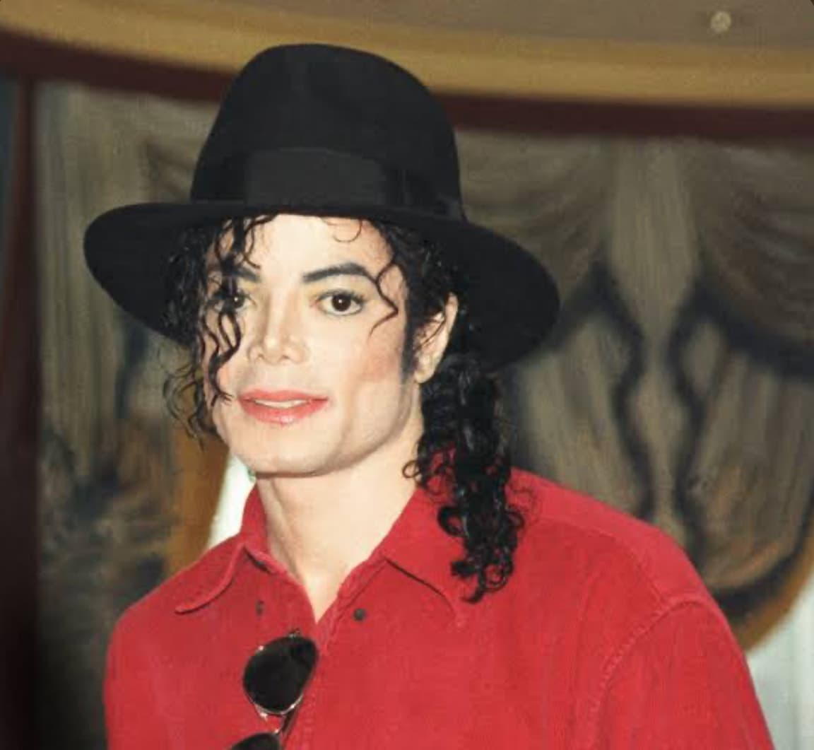 Më shumë se artistët që janë gjallë, sa para ka fituar Michael Jackson pas ndarjes nga jeta?