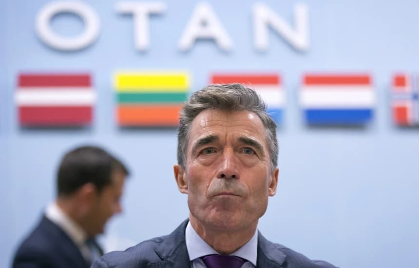 Ish-sekretari i NATO-s: Ukraina do të përballet me luftë të përjetshme nëse Evropa nuk shton presionin ndaj Rusisë