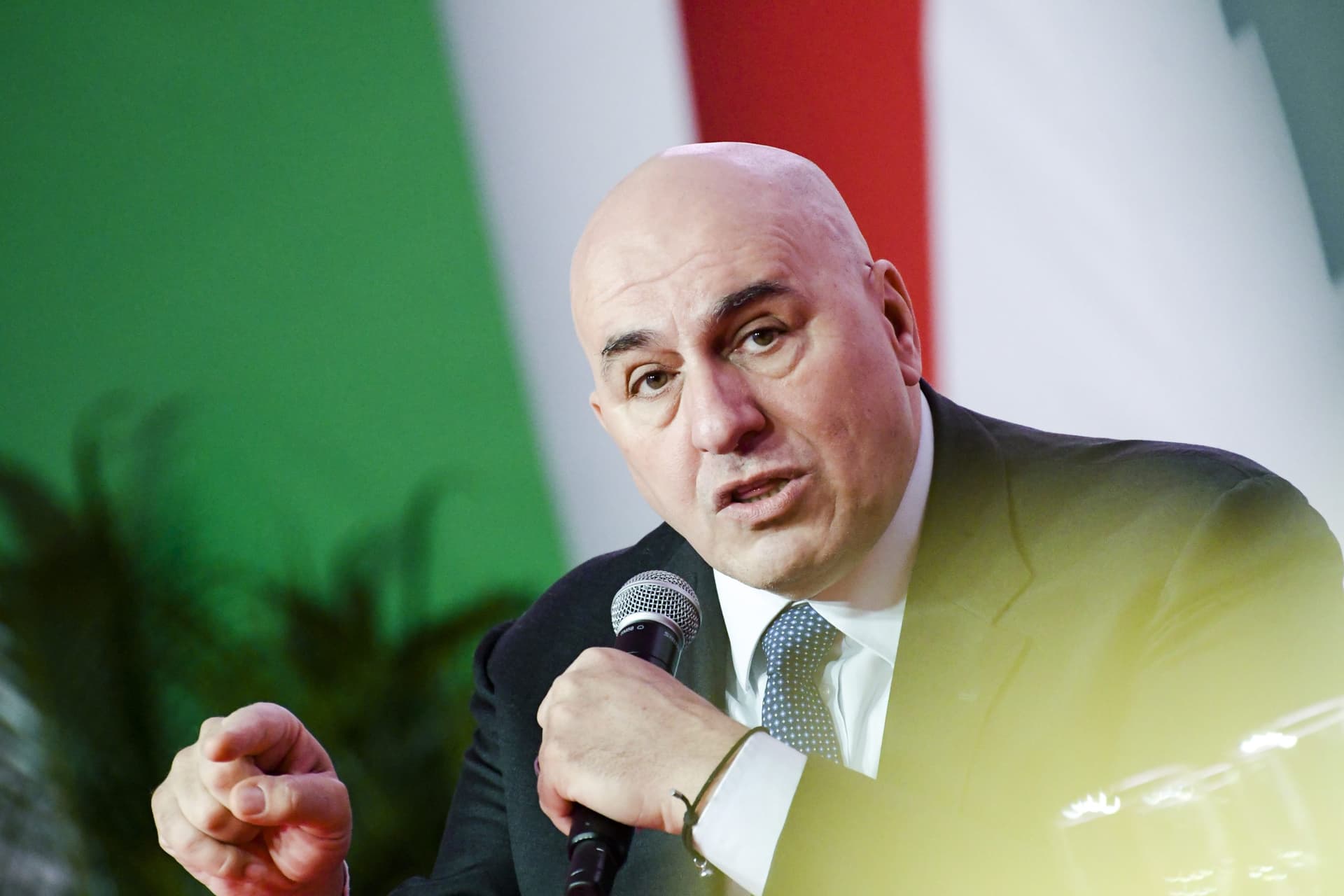 Ministri italian i Mbrojtjes akuzon Rusinë për luftë hibride: Jemi nën sulm…
