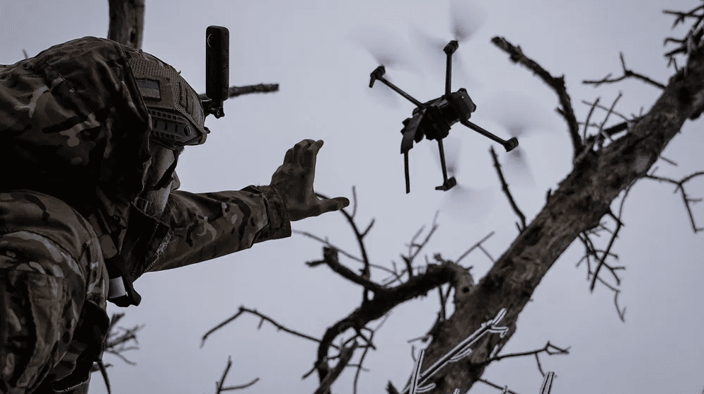Letonia dhe Ukraina fillojnë prodhimin e përbashkët të dronëve në kufirin rus