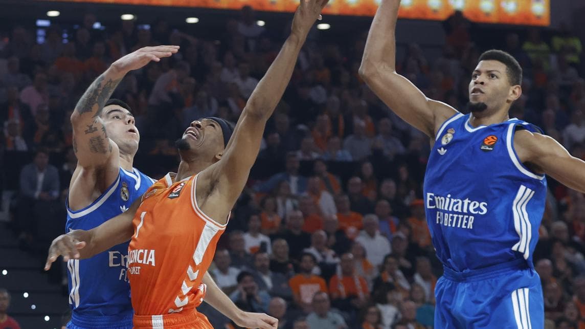 Euroliga-Valencia trondit Real Madridin në “Roig Arena”