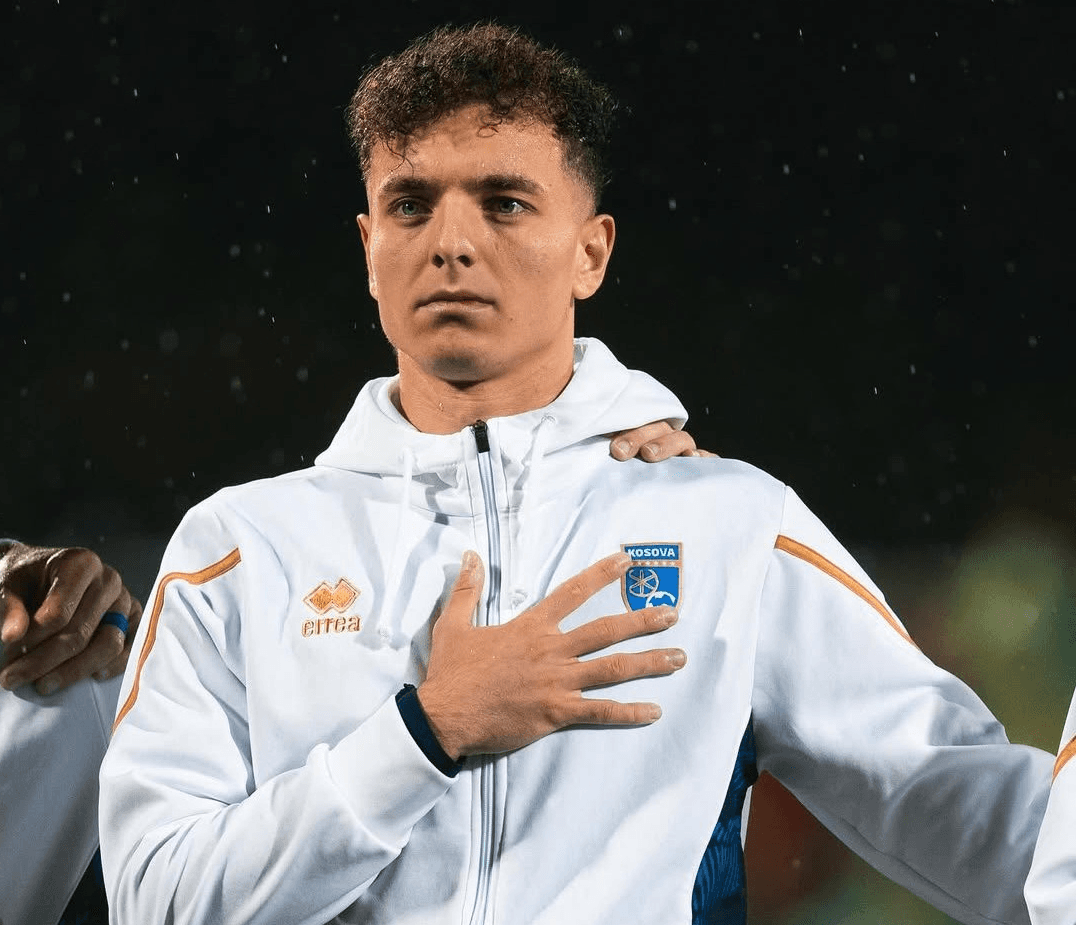 Fisnik Asllani nën vëzhgimin e klubit të madh evropian