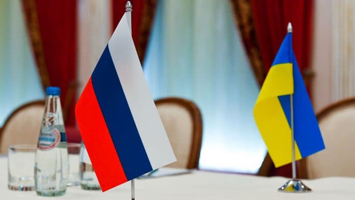 Rusia e gatshme të rifillojë bisedimet me Ukrainën në Stamboll