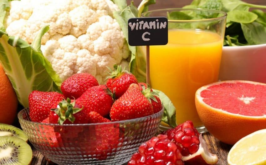 Përse tani duhanpirësit kanë nevojë më shumë për vitaminën C – Ja çka thotë studimi