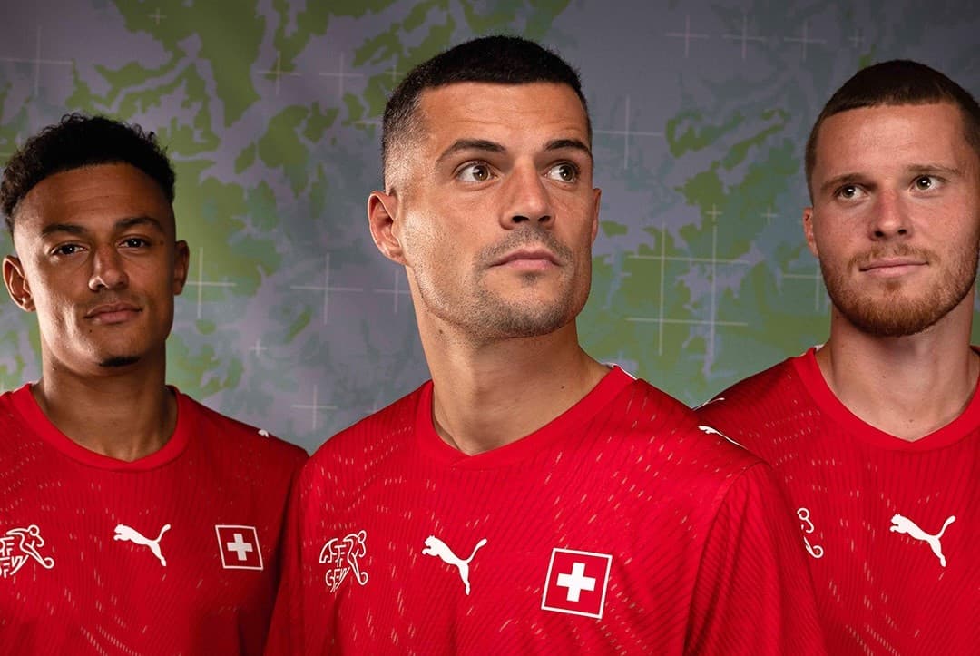 Zvicra prezanton fanellat e reja, Xhaka imazhi kryesor