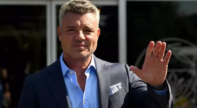 Kryetari i Fenerbahçes, Sadettin Saran, lirohet nën kontroll gjyqësor pas akuzave për drogë