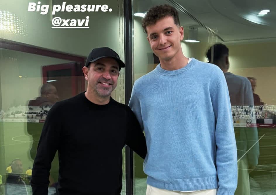 Asllani poston foto me Xavi-n, takim që mund t’i hapë rrugën drejt Barcelonës?