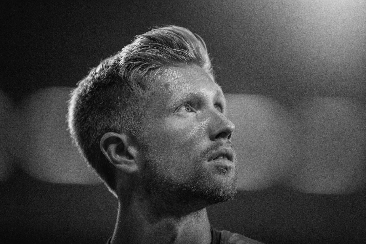 Ndahet nga jeta ish-futbollisti gjerman Sebastian Hertner, bie nga rreth 70 metra lartësi