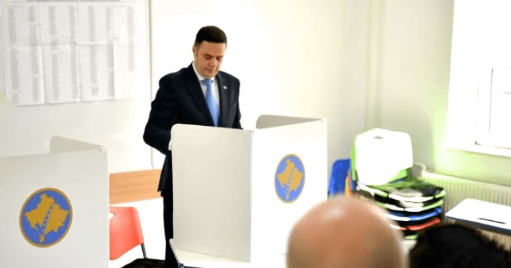 Voton Lumir Abdixhiku, kandidati për kryeministër nga LDK