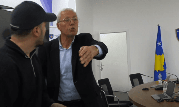 AGK-ja reagon ndaj veprimeve të Kurteshit me gazetarët: Të shokuar me sjelljen agresive