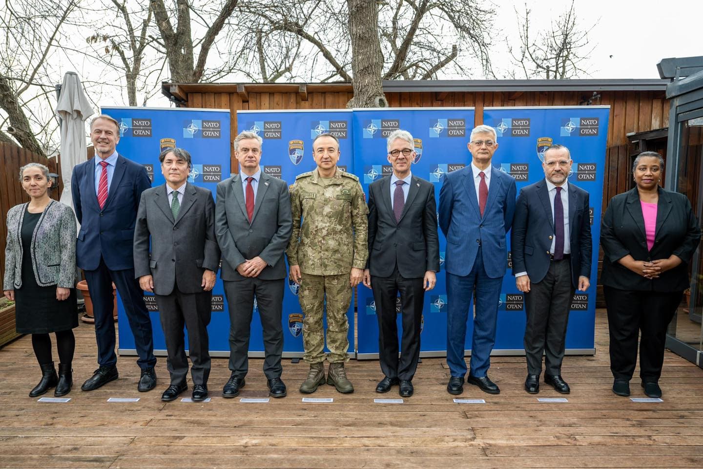 Komandanti i KFOR-it takon ambasadorët e QUINT-it, diskutojnë për situatën e sigurisë