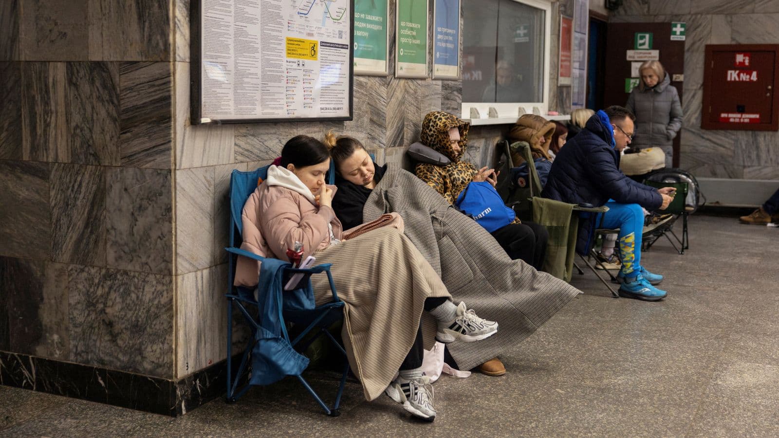Sulmet ruse mbi Kiev detyrojnë Poloninë të mbyllë përkohësisht dy aeroporte