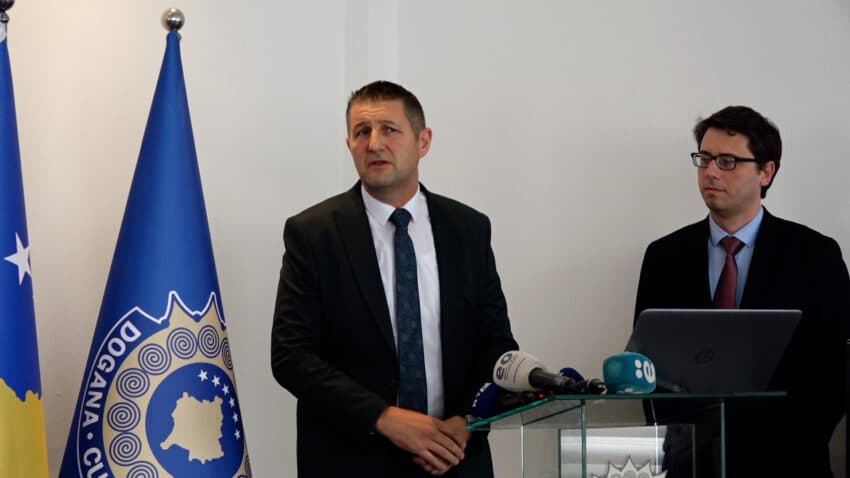 Shënohet rritje e të hyrave për 135 milionë euro, Llugaliu: 98% e të hyrave doganore nga deklarimi vullnetar