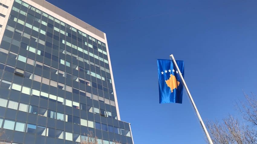 Demantohet lajmi për arrestimin e Nexhmije Karaqit, reagon edhe Ministria e Drejtësisë