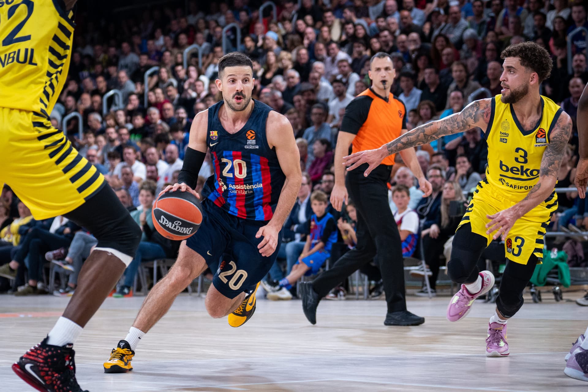 Fenerbahçe triumfon në fundin dramatik ndaj Barcelonës në Euroligë