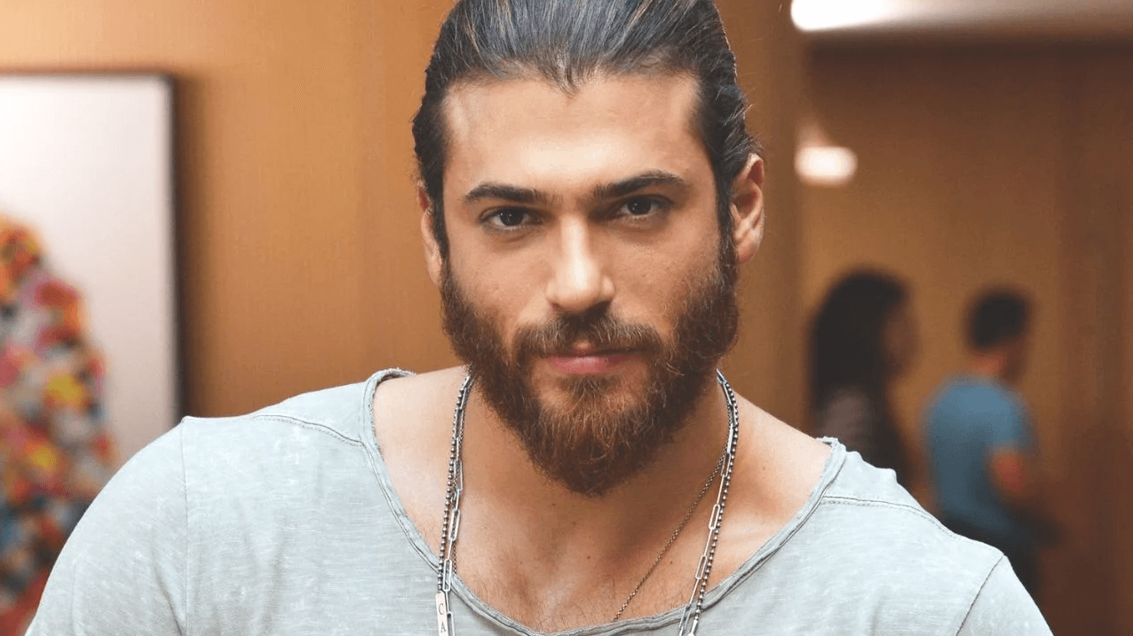 Can Yaman, protagonisti kryesor i serialit “Sandokan”: Jam shqiptar, nëna ime është me origjinë nga Kosova