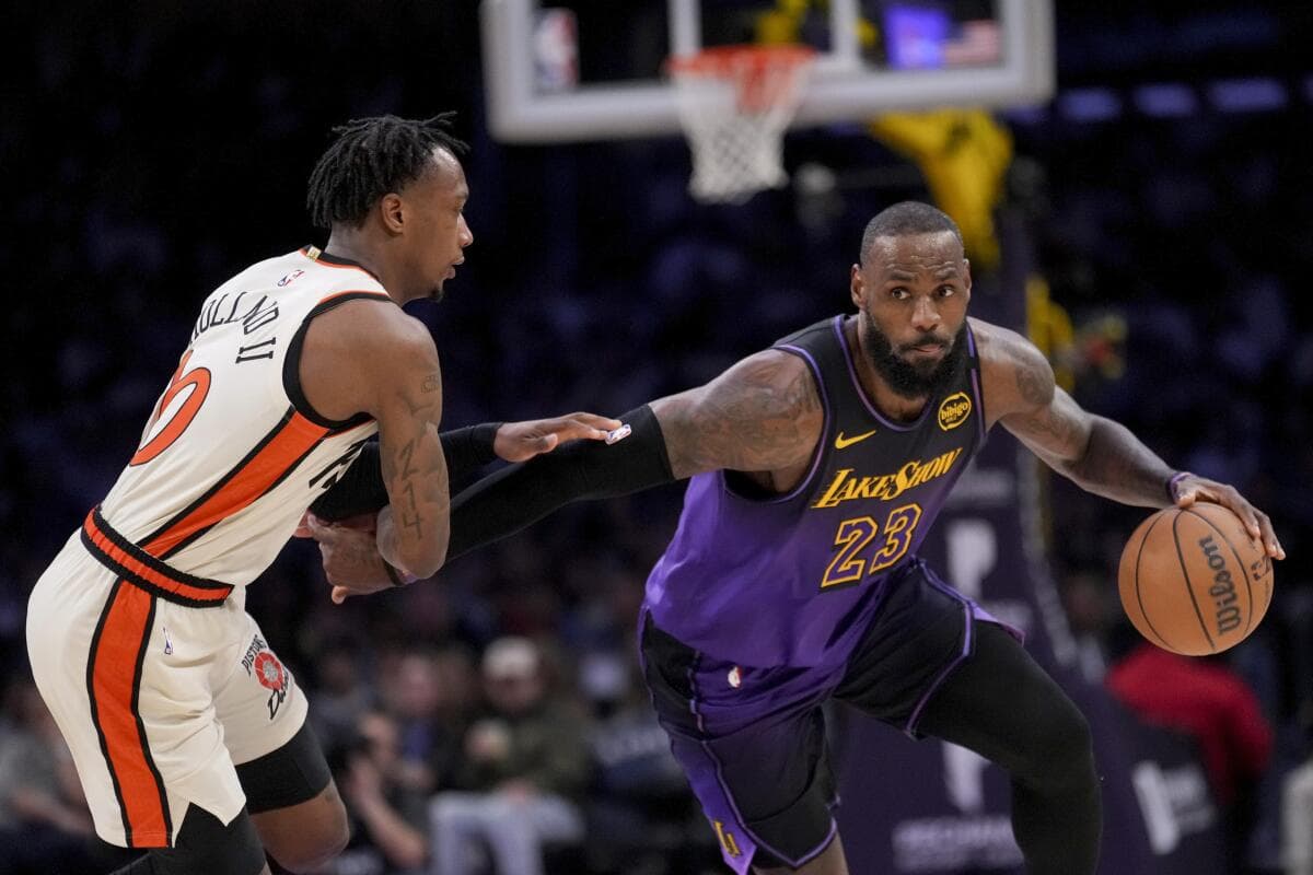 Pistons i mposhtin bindshëm Lakers, Philadelphia tirumfojë në kohën shtesë